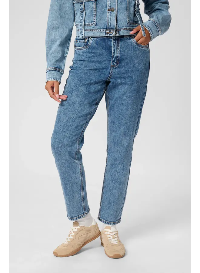 Eloise HW Slim Jeans Washed Medium