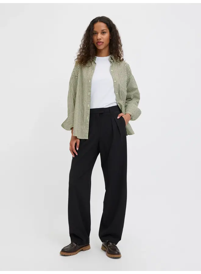 Billie Pleated Pants Black