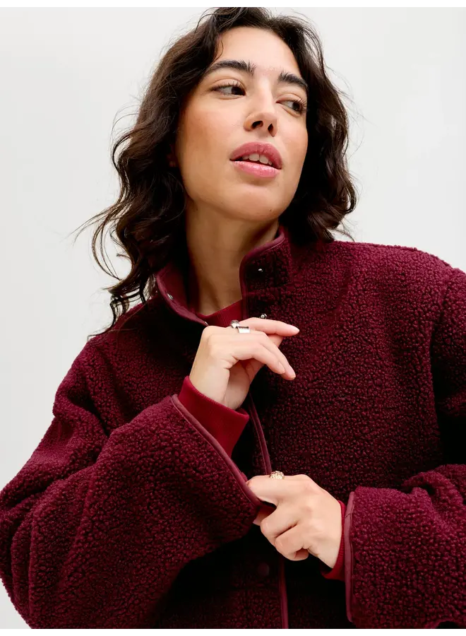 Vera Teddy Jacket Cabernet