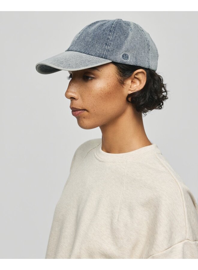 Buffy Cap Mid Blue Wash