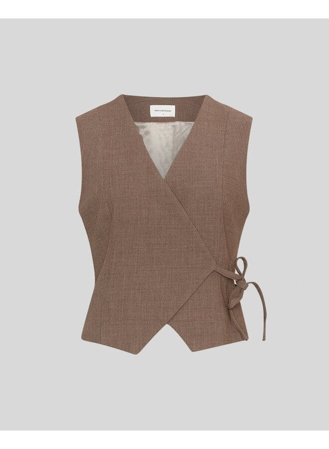 Darina Waistcoat Mount Trail