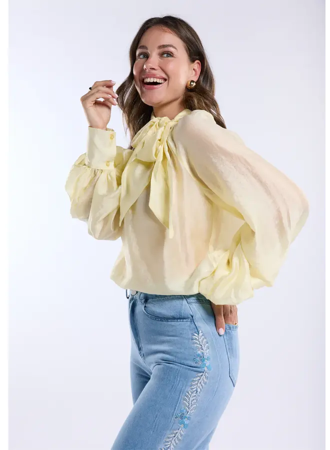 Bambina Blouse Butter Yellow