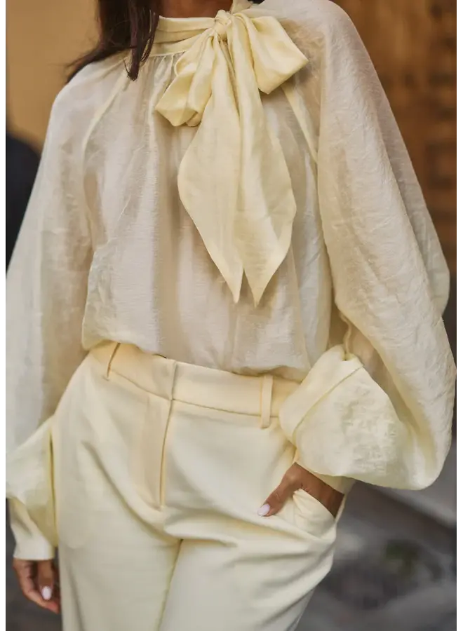 Bambina Blouse Butter Yellow