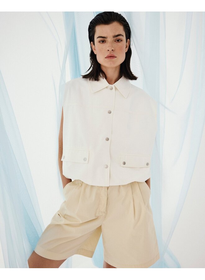 Josilyn Vest Egret