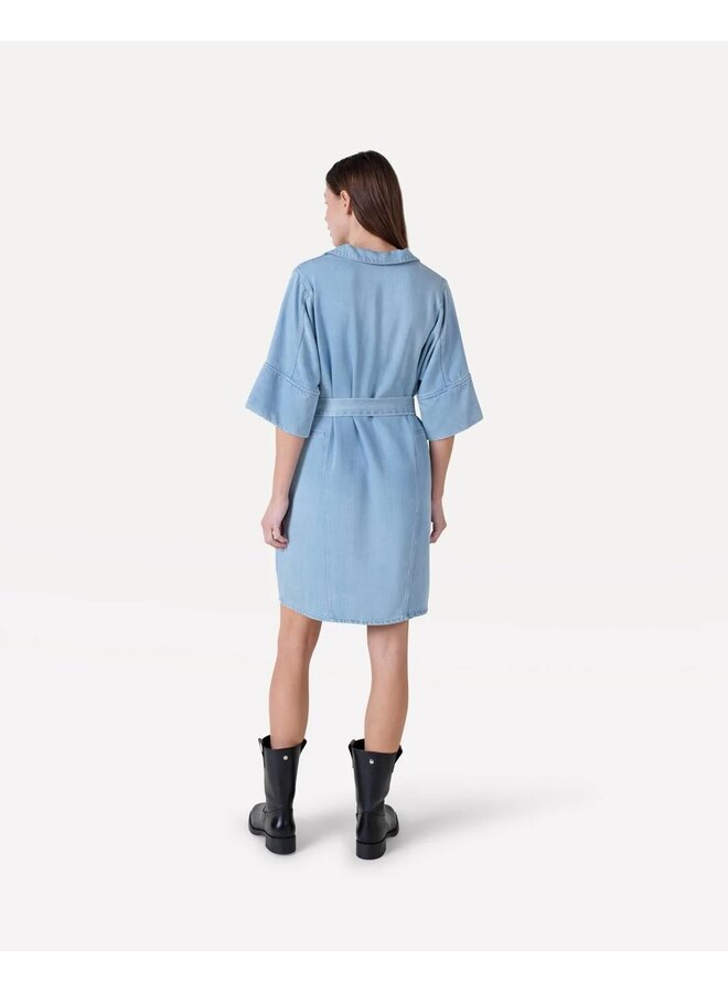 Genivee Dress Light Blue
