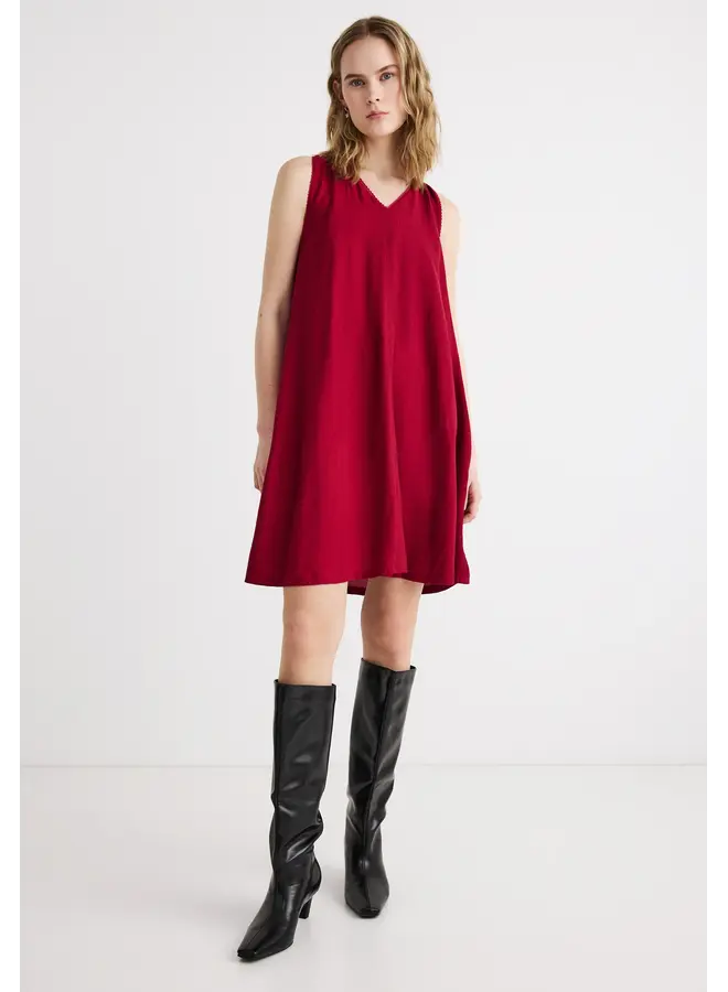 Peninna Dress Rhubarb