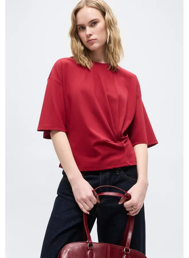 Breanne Noriel Tee Rhubarb