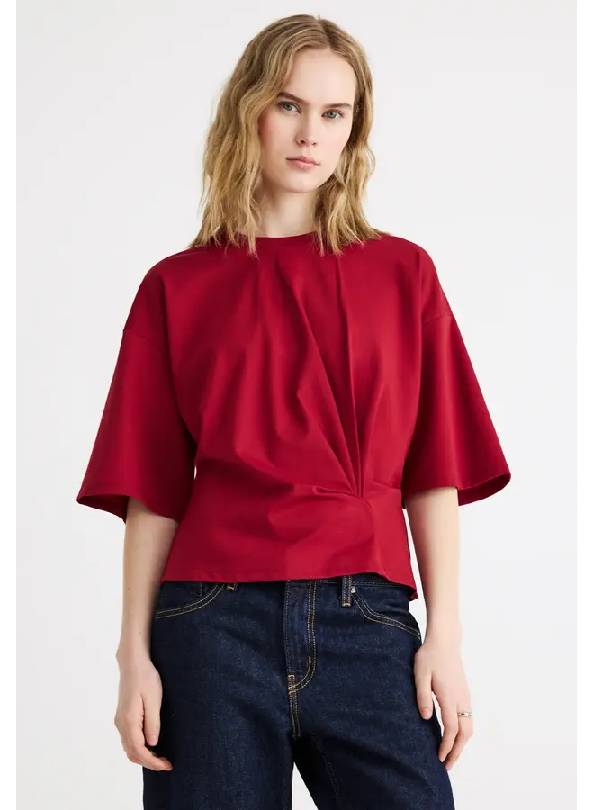 Breanne Noriel Tee Rhubarb