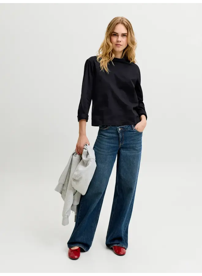 Sophia Boxy Tee Black