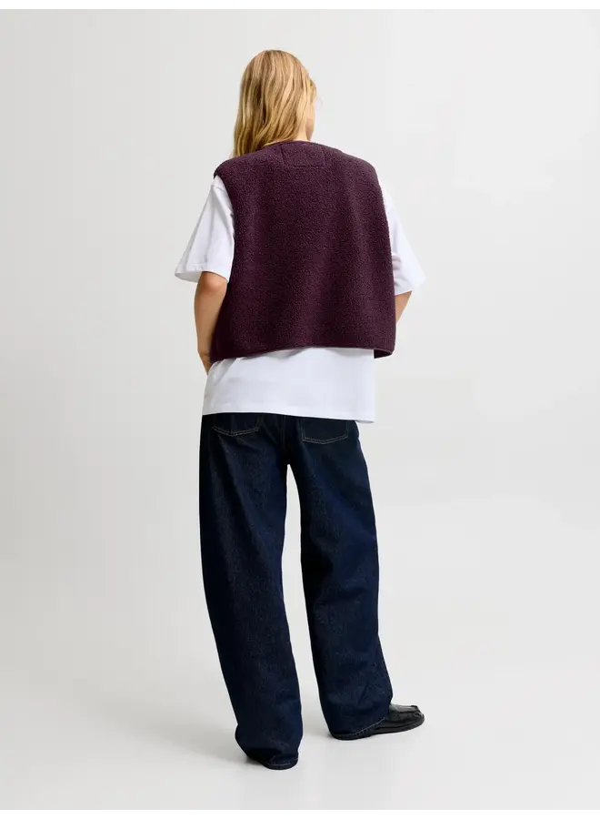 Vera Teddy Vest Winetasting