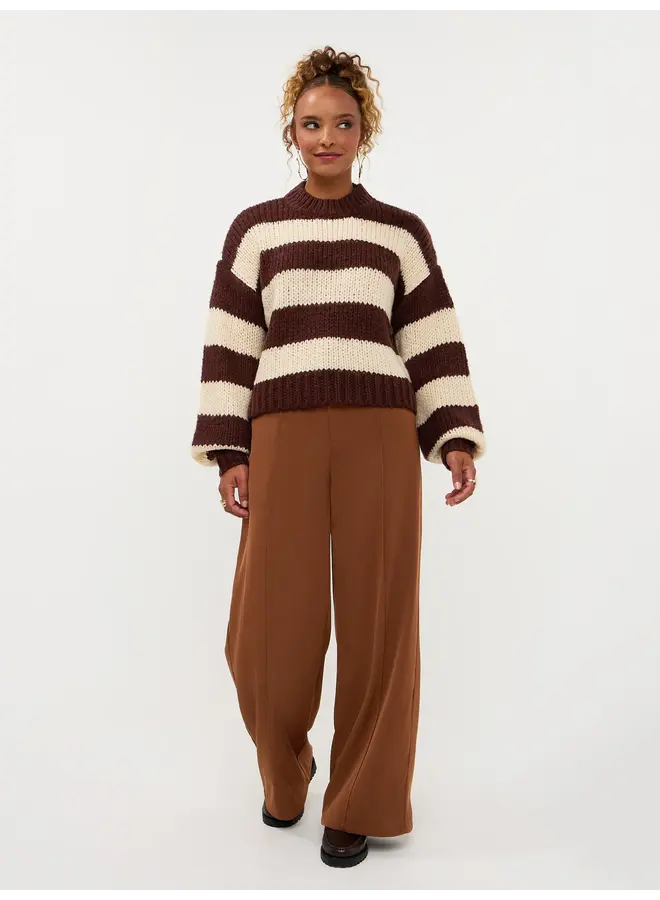 Brianna Knitted Sweater Dark Brown
