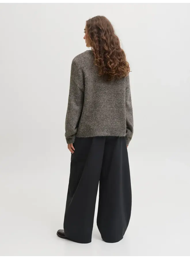 Lou Crew Knit Driftwood