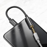 USB-C to 3.5mm headphone jack adapter