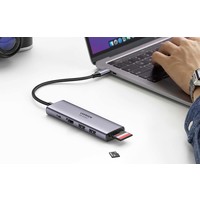 6-in-1 USB-C Hub met 2x USB-A,HDMI, USB-C, TF/SD