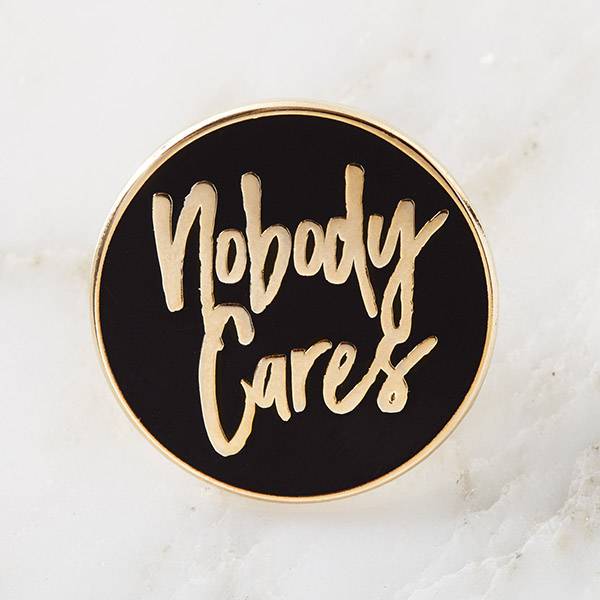 Punky Pins Pin Nobody Cares punky pins kopen in de aanbieding