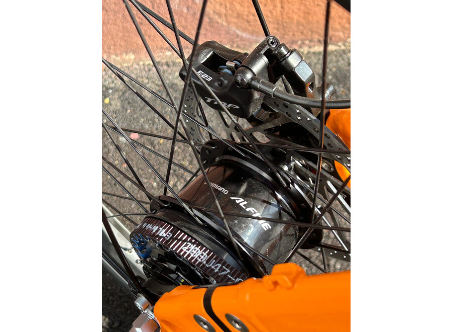 Bullitt Clockwork Orange Alfine 8 chain drive