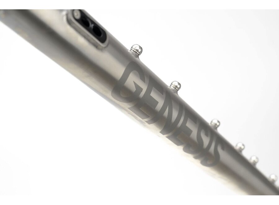 Croix De Fer Ti Frameset