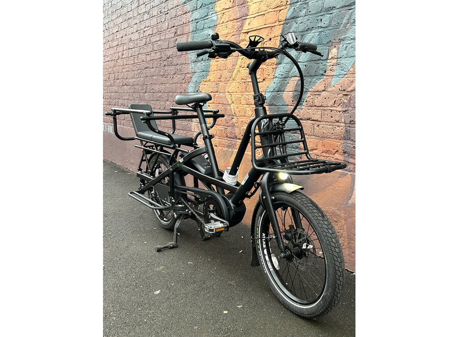 Demo Quick Haul Long Satin Black