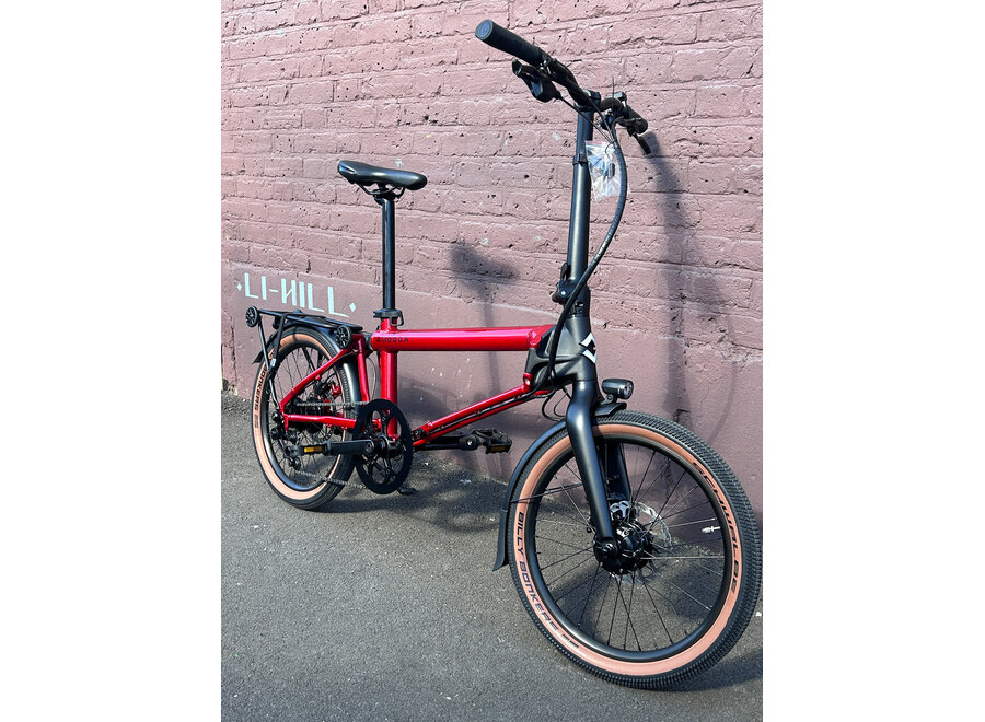DEMO E-Max Alfine red