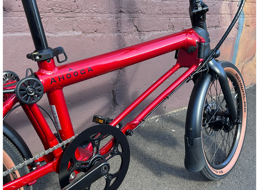 DEMO E-Max Alfine red