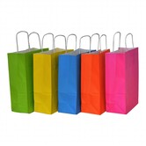50x Papieren tassen 25x11x32cm met gedraaid handvat