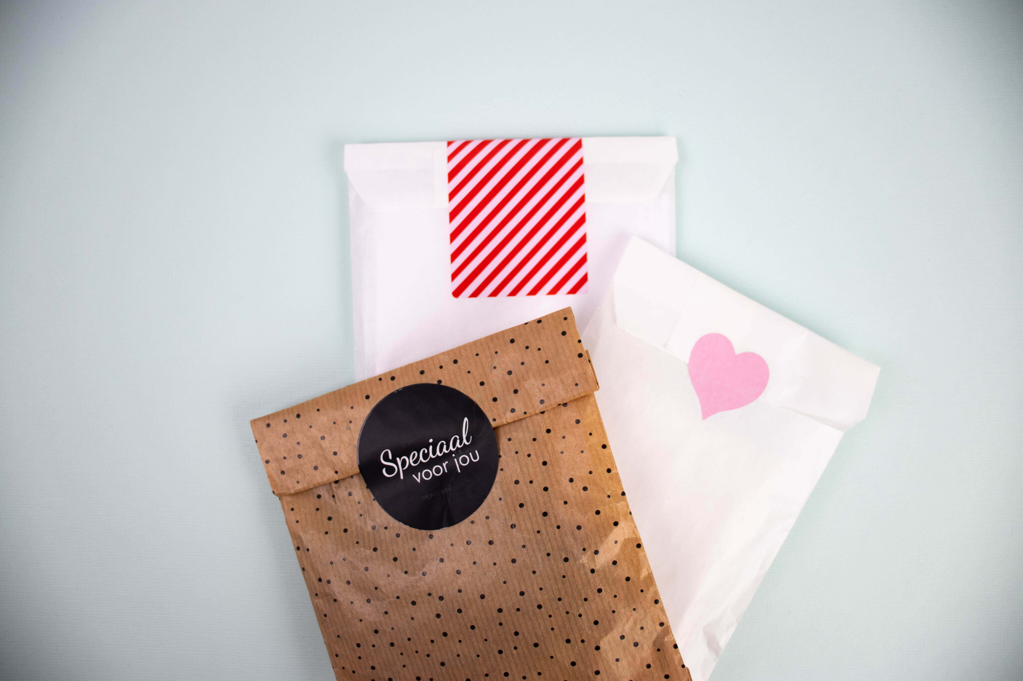 Fourniturenzakjes voor kleine artikelen: De ideale oplossing voor sieraden en kleine onderdelen