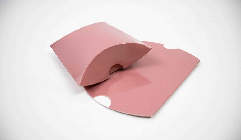 Cadeaukaart verpakken: zo maak je van een klein cadeau een groot gebaar