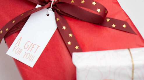 Cadeaulabels en hangtags: Een persoonlijke boodschap toevoegen aan je verpakking