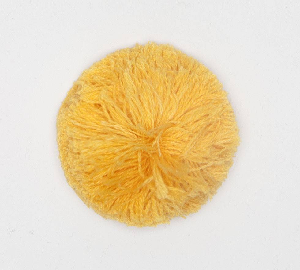 COSTO Detachable pom-pom yellow