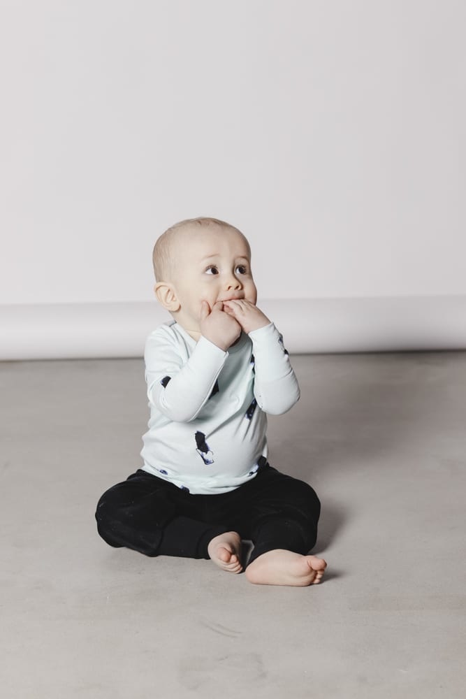 Pyjama t-shirt "Blue Minerals" of recycled materials