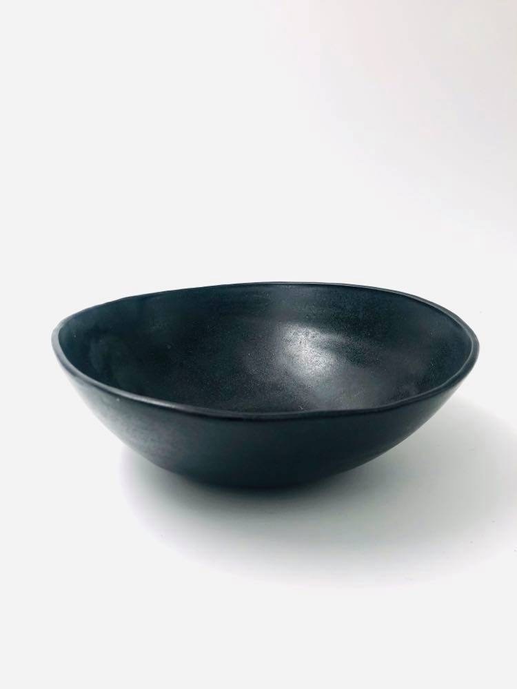 "Salmiakki" Plate set satin black