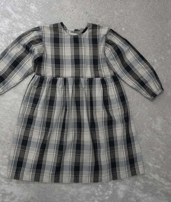 FLOOM STUDIO Oversize Dress with checkered pattern beige-black - Upcycling Material !