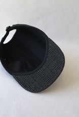 FLOOM STUDIO 5-panel woollen cap in grey - Upcycling Material !