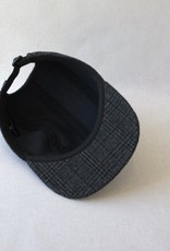 FLOOM STUDIO Casquette en laine à carreaux gris - Upcycling Material !