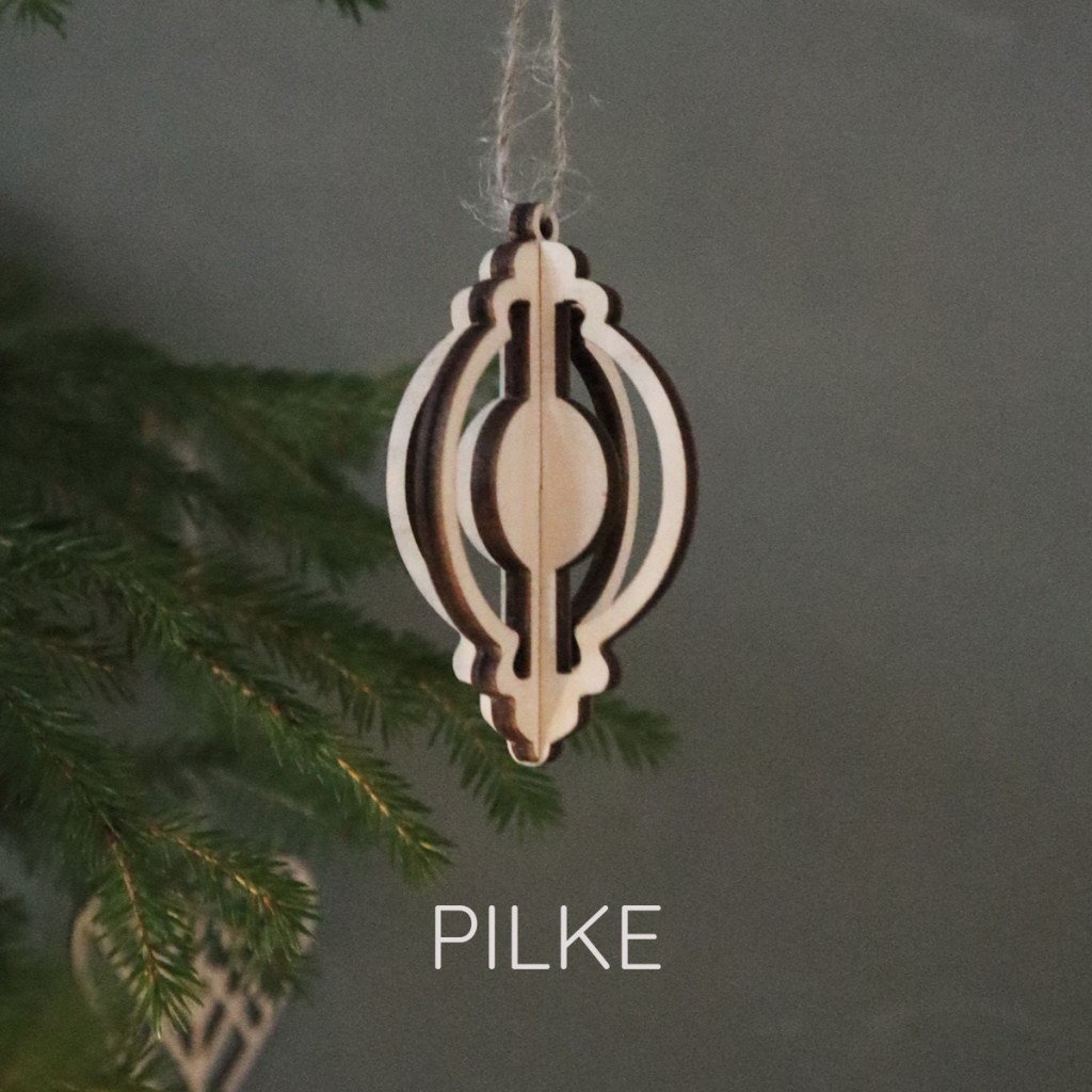 Déco de Noël scandinave en bois couleur naturelle