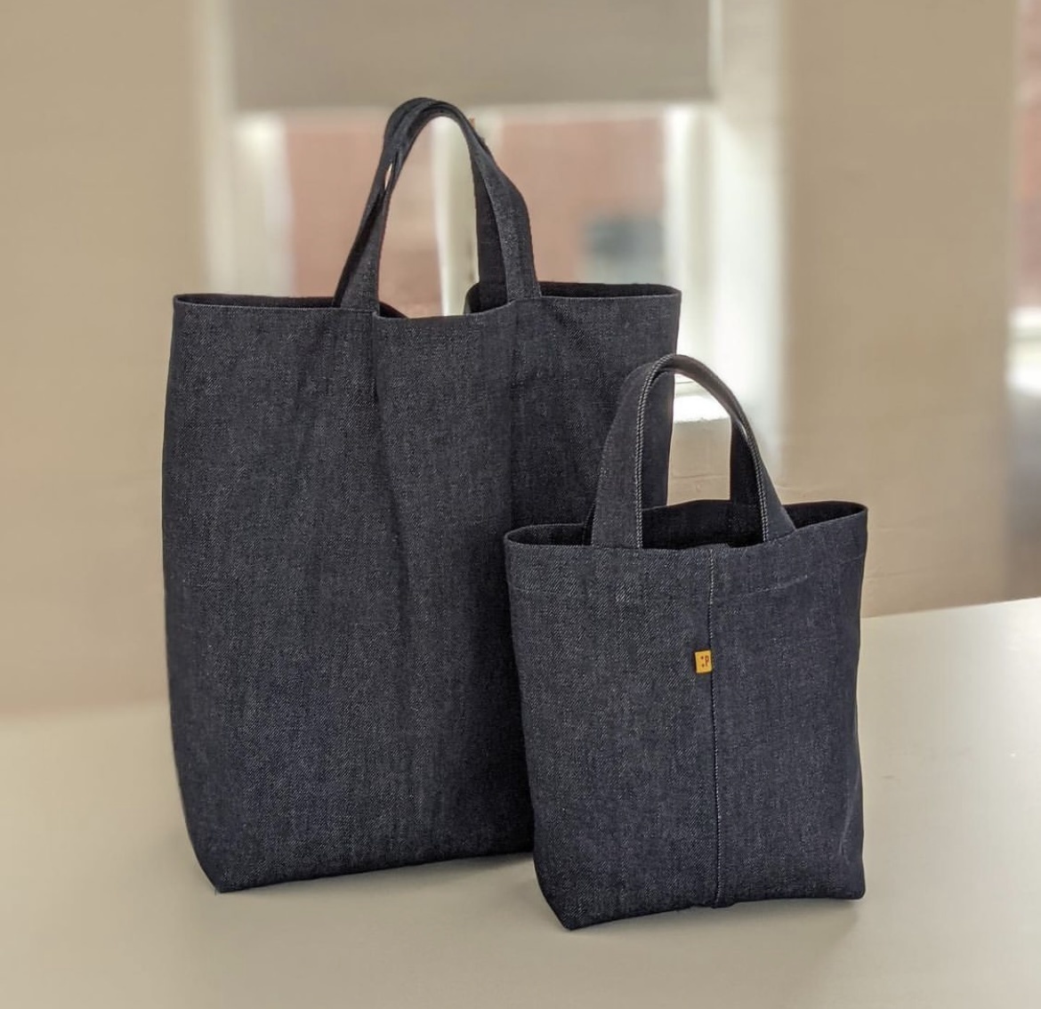 P DENIM Sac fourre-tout bleu indigo