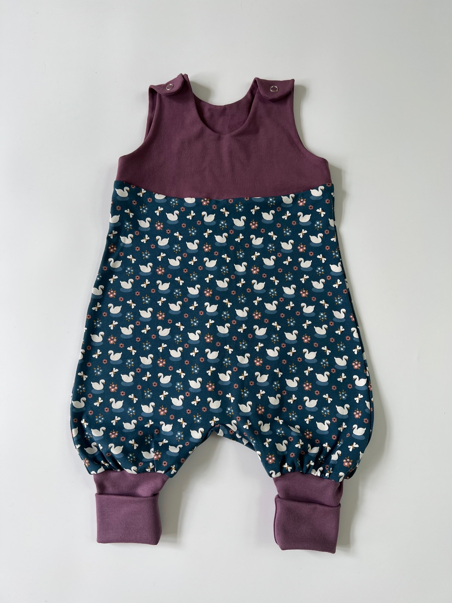 Baby romper purple/blue - with growing cuffs!