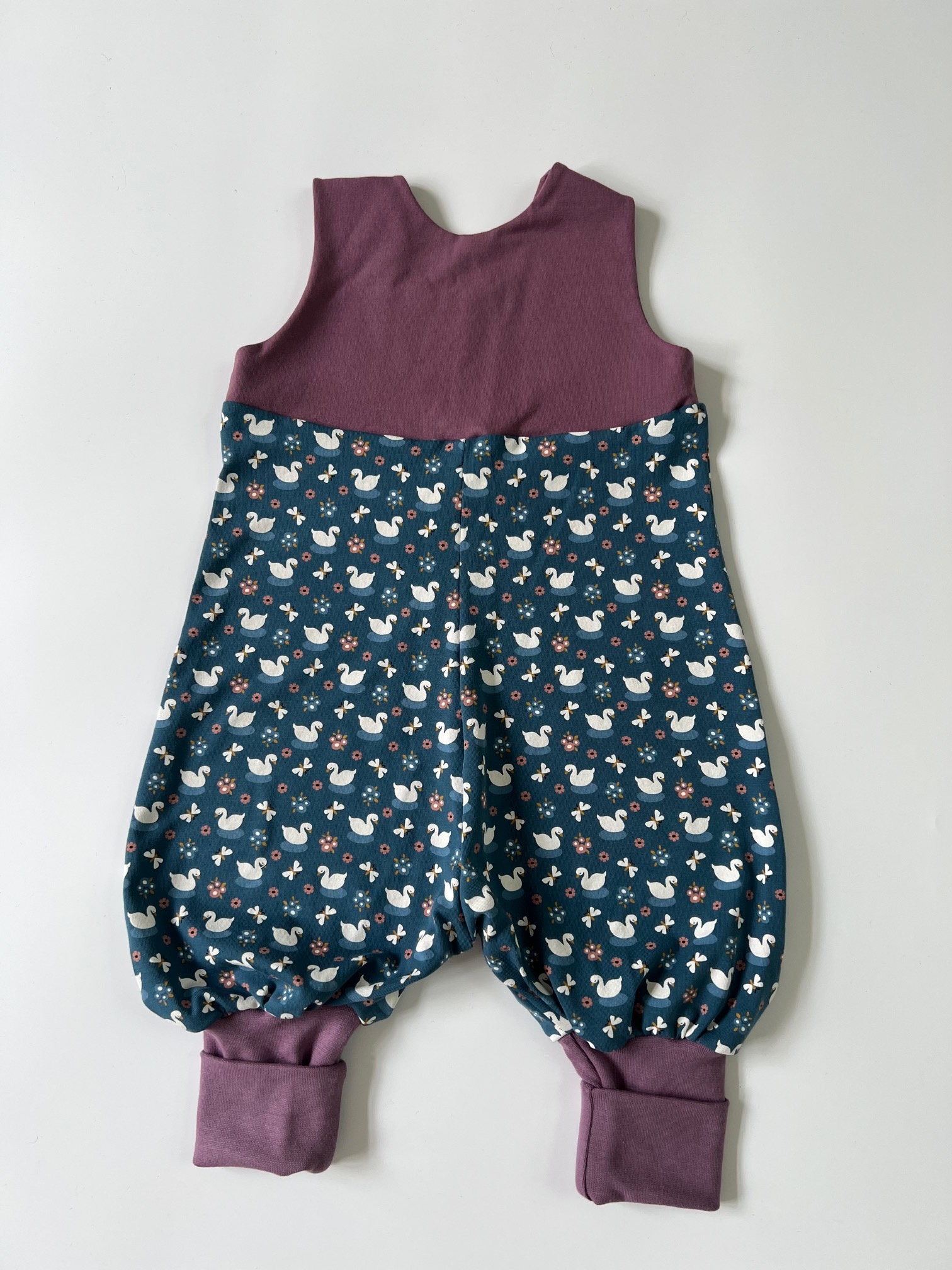 Baby romper purple/blue - with growing cuffs!