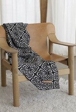 MIIKO DESIGN Woolen blanket "Louhi" 130 x 150 cm dark grey