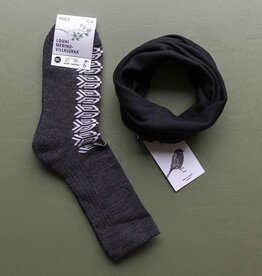 MIIKO DESIGN Outdoor Gift Set: Merino Loop scarf and merino socks 37-40