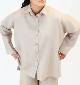 Chemise en lin beige coloré