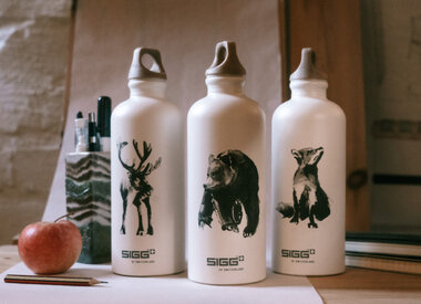 FOR HIKERS AND OUTDOOR FANS