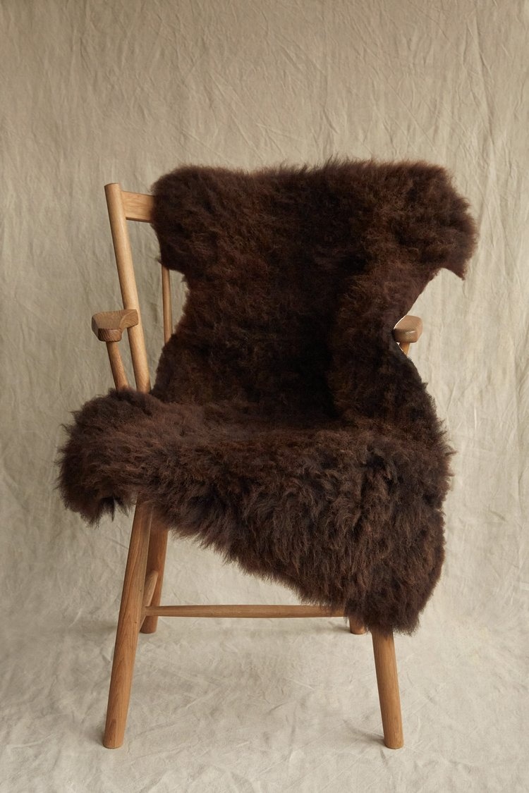 Peau de mouton suisse brun