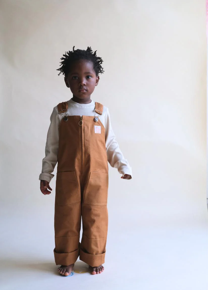 LAISKA EBBA Kinder Canvas-Latzhose Dark Mustard