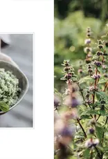 COZY PUBLISHING Living with Herbs Book