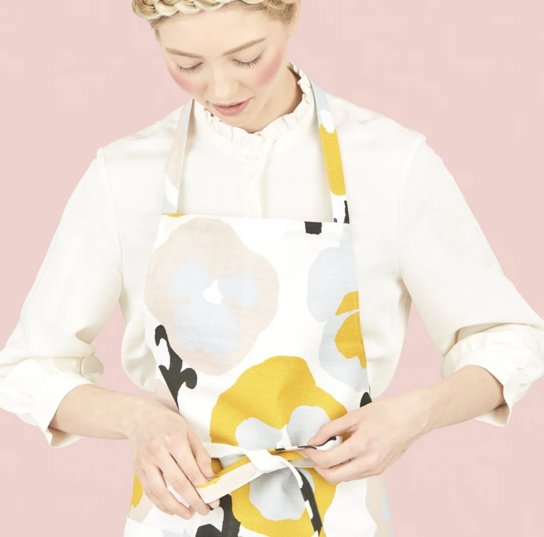 KAUNISTE Linen Apron Orvokki