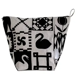 SAANA JA OLLI Hemp cosmetic bag "Kaukana kotoa"