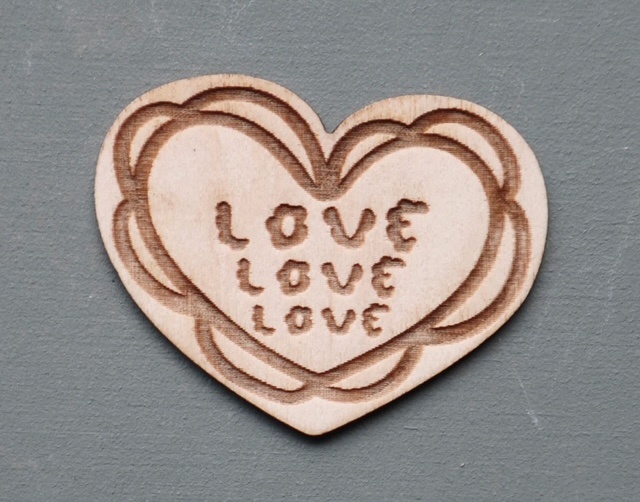 PAPURINO Wood Sticker Love