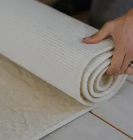 FLOKATI Yoga Matte aus Merinowolle