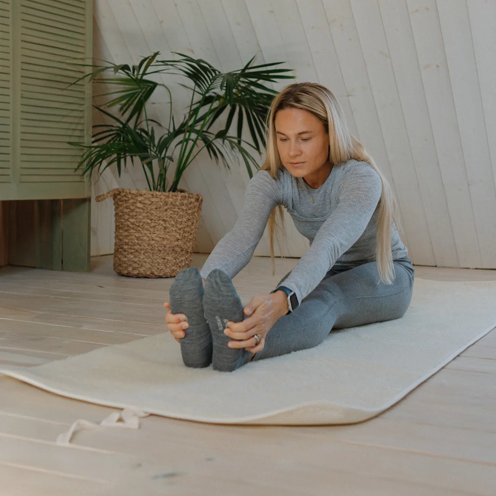 FLOKATI Yoga Matte aus Merinowolle
